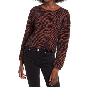 J.O.A. Zebra Print Sweater Cropped with Scallop Hem Size Large